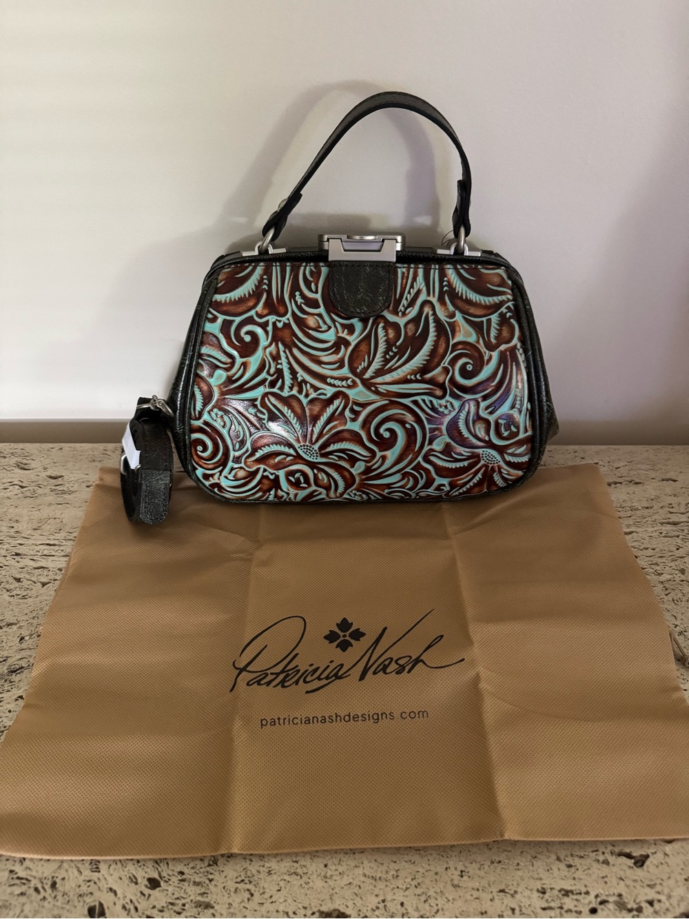 Patricia Nash Gracchi Turquoise Tooled Leather Frame Satchel. MSRP $279 - Picture 8 of 13
